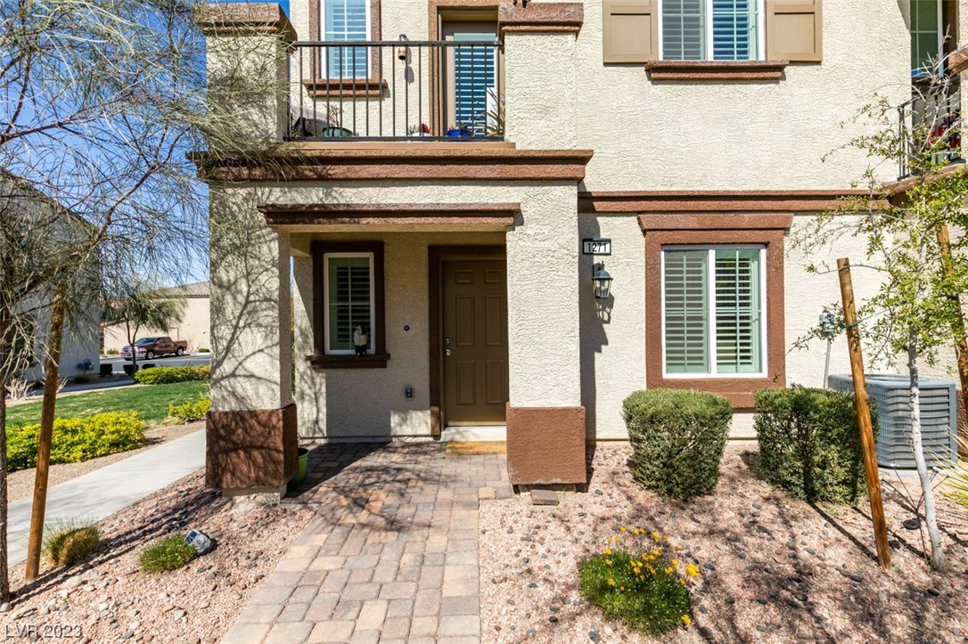 1271 Raritan Place