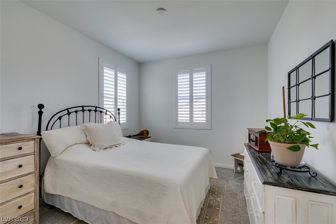1271 Raritan Place