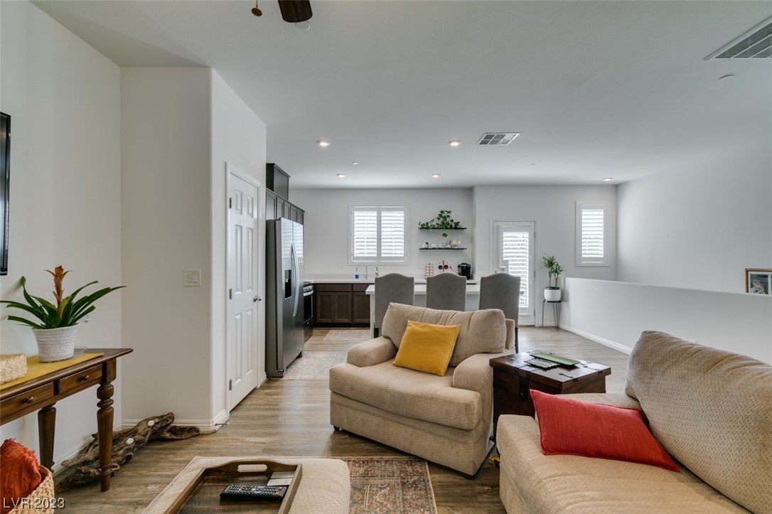 1271 Raritan Place