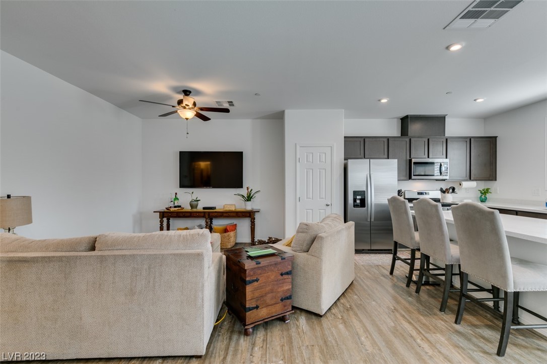 1271 Raritan Place