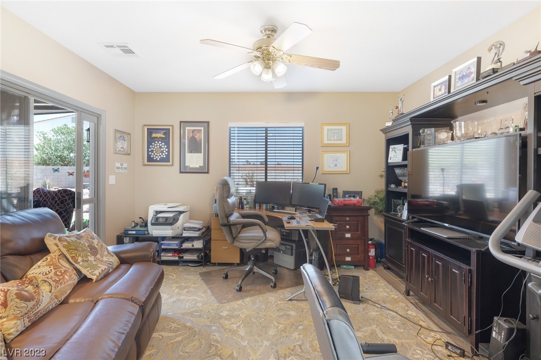 27 Mesquite Village Circle