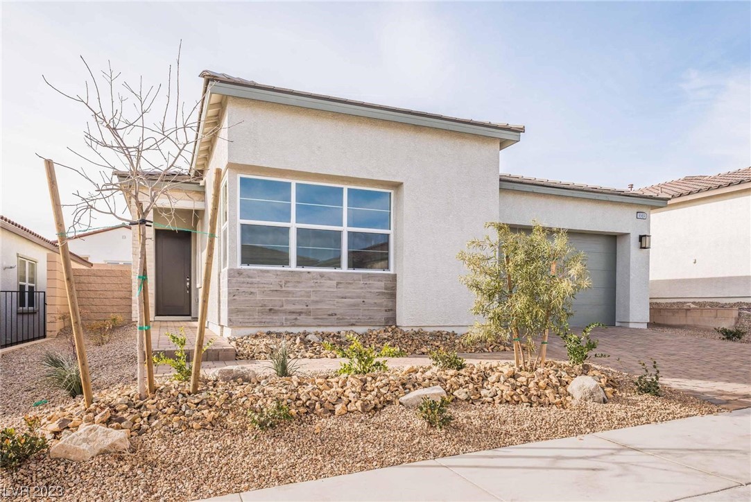 9969 Yetti Stroll Avenue