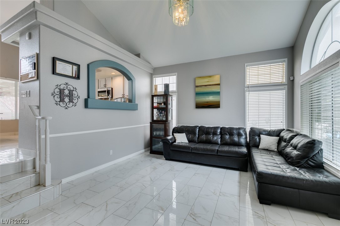 8892 Norco Drive