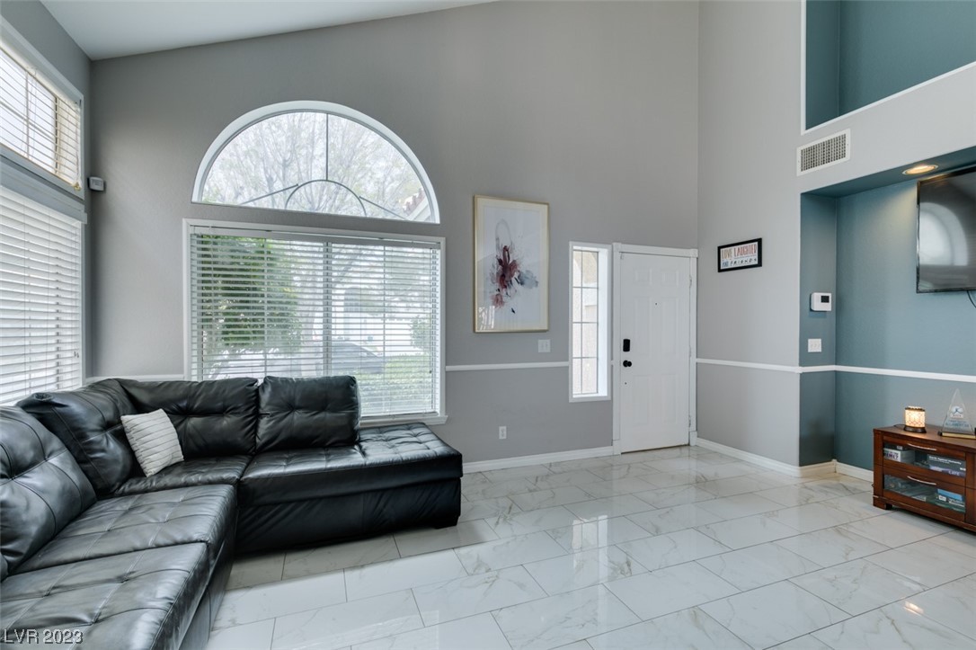 8892 Norco Drive