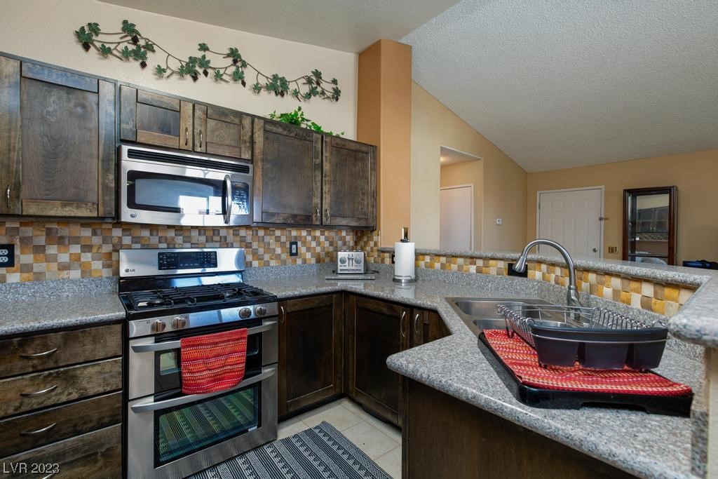 7901 Greycrest Court Unit: 202