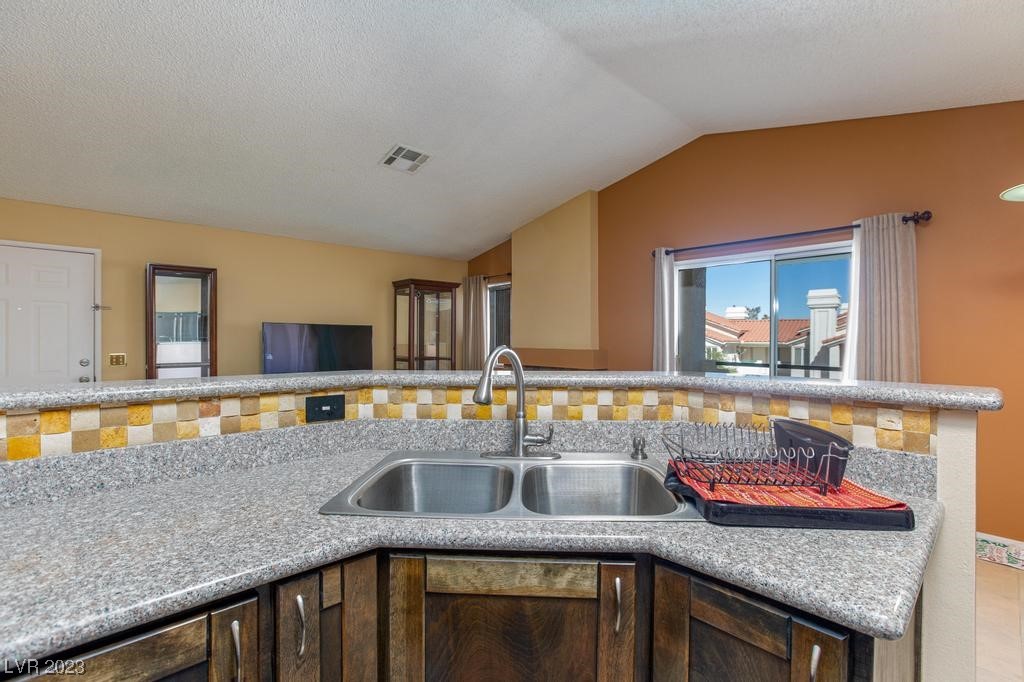 7901 Greycrest Court Unit: 202