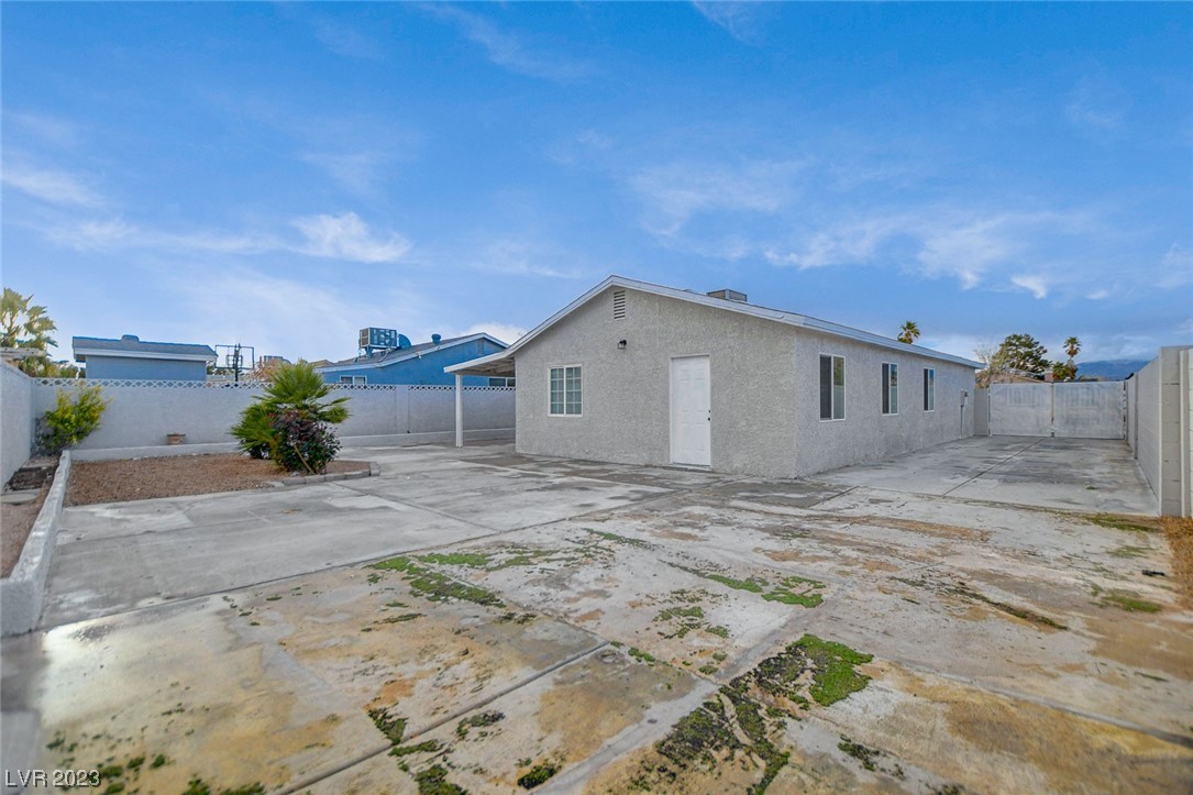 6329 Molino Street