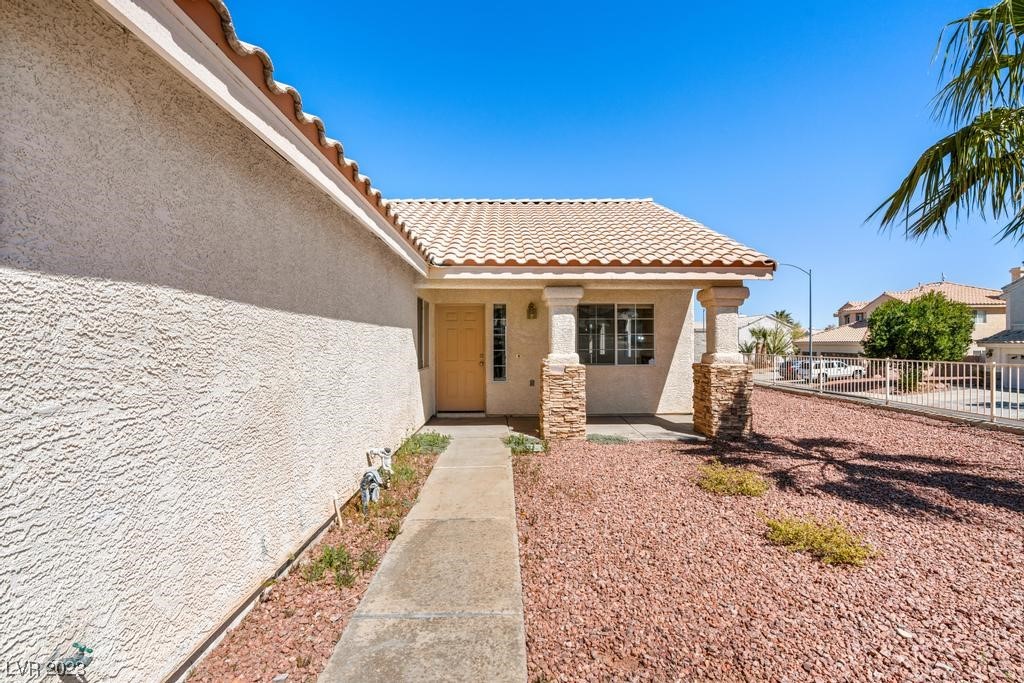 1152 Picked Petal Court