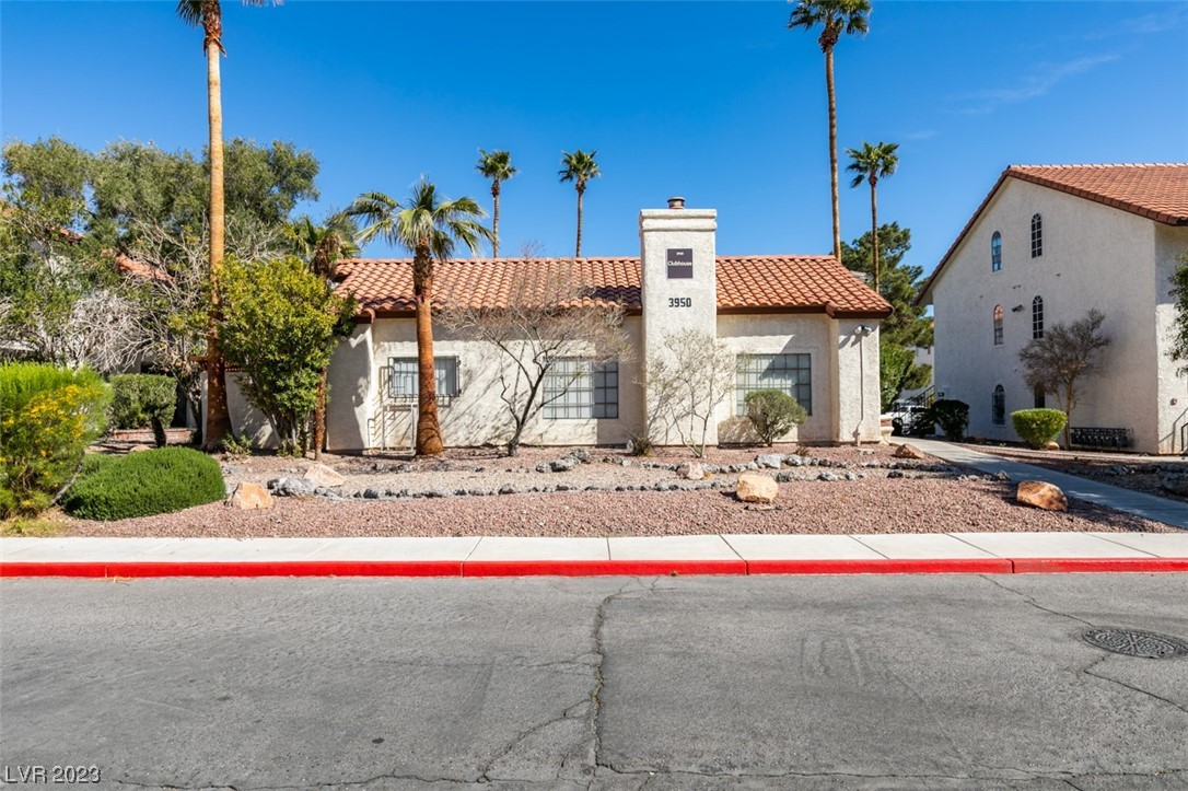 3602 Gaylord Drive Unit: 154