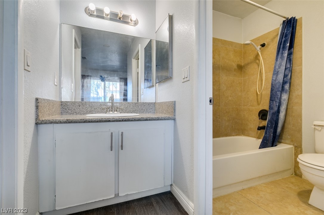 3602 Gaylord Drive Unit: 154