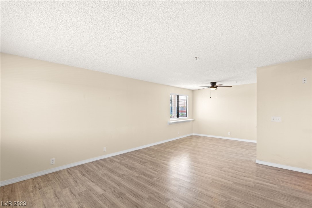 1381 E University Avenue Unit: 207
