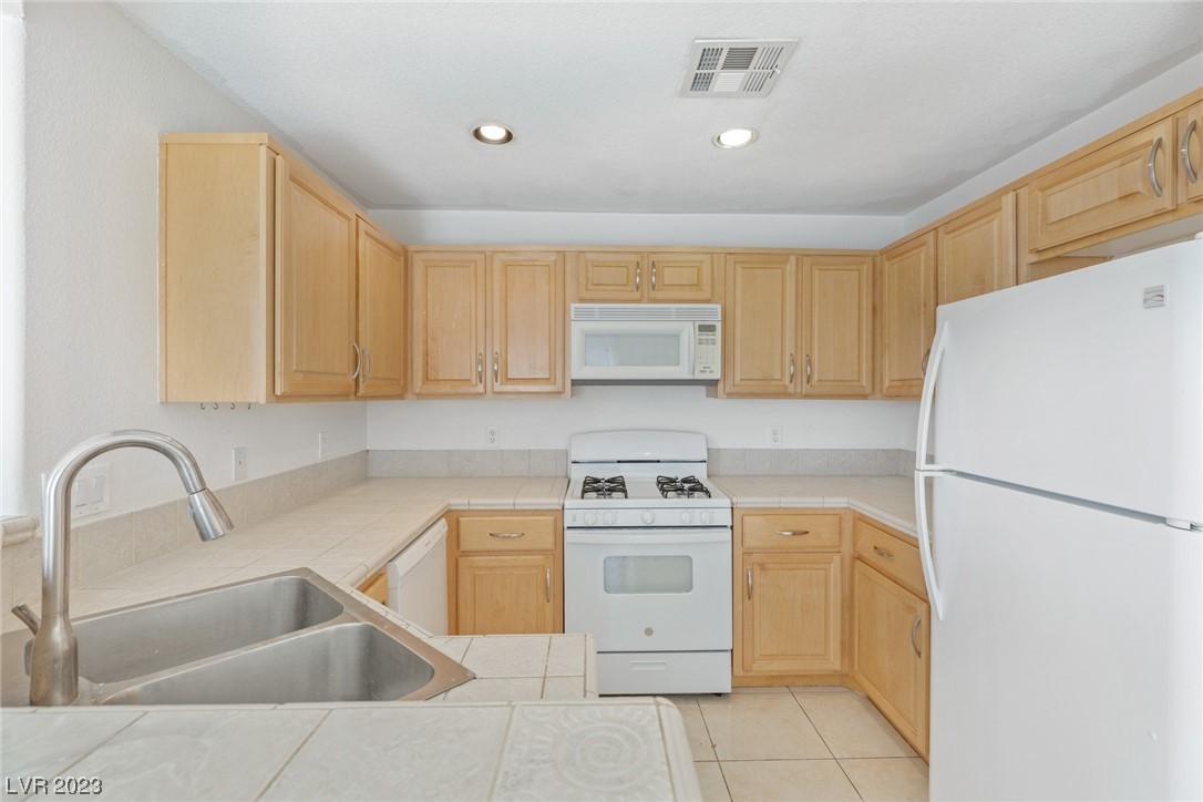 7288 Quarterhorse Lane