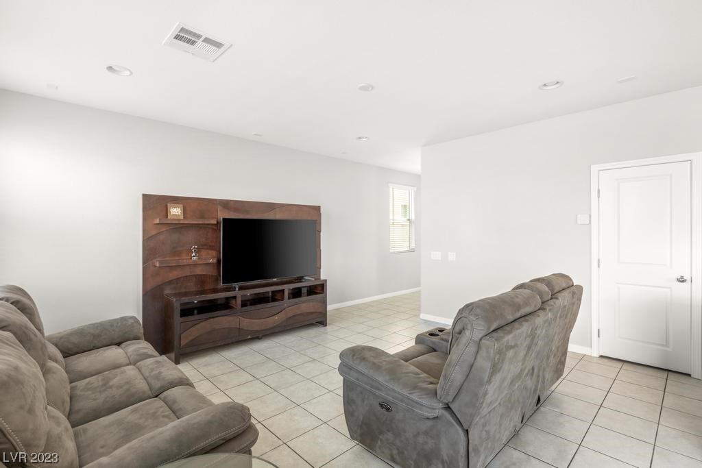 4544 Amberley Ridge Avenue