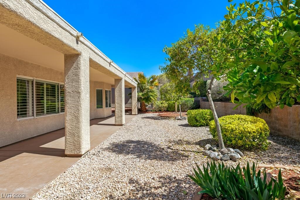 2324 Great Elk Drive