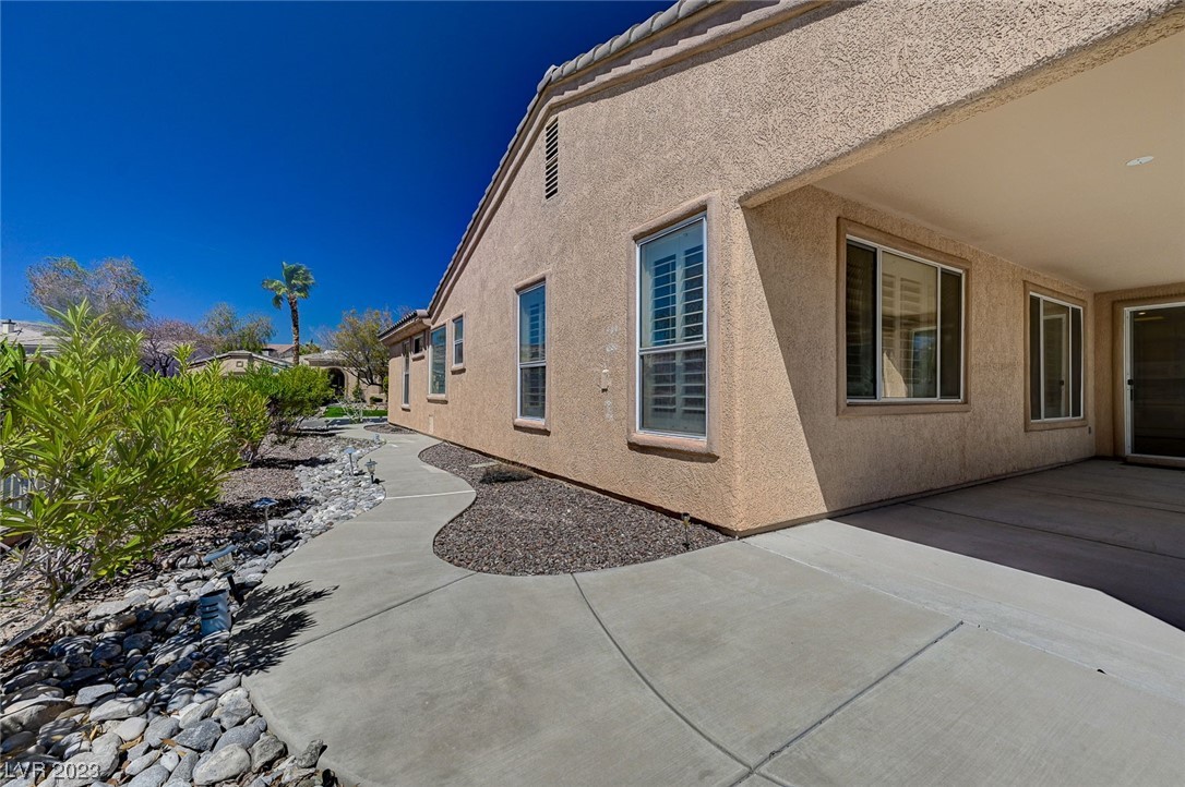 4154 Riva De Tierra Lane