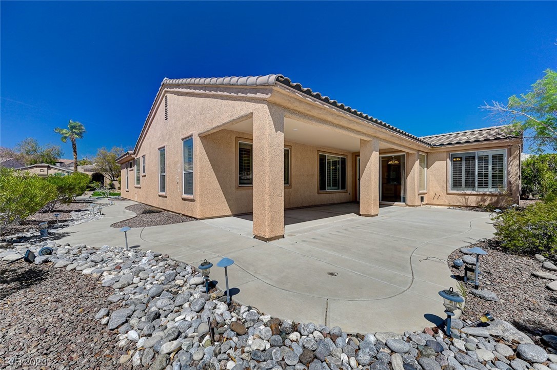 4154 Riva De Tierra Lane