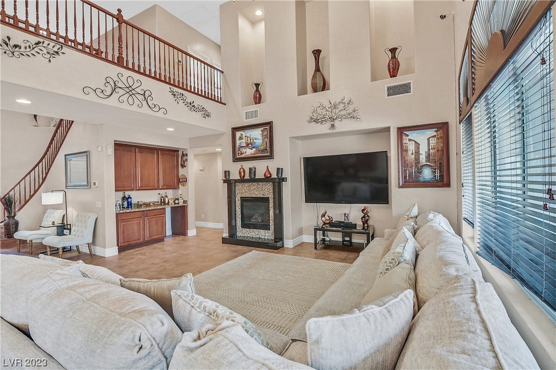 6342 Bullring Lane