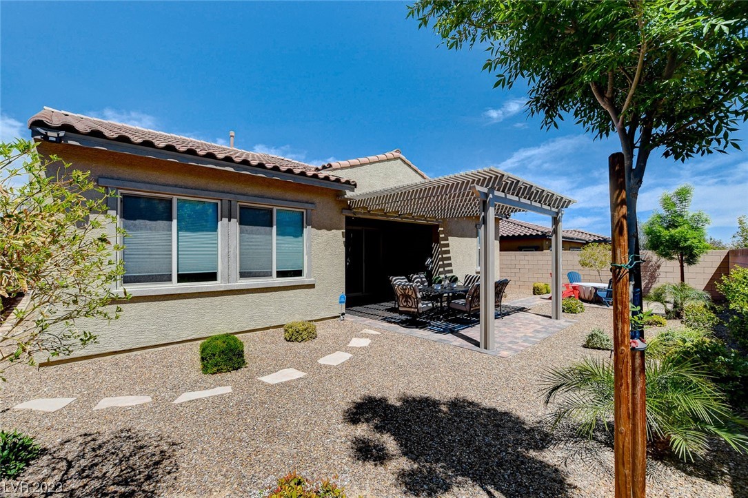 9947 Bighorn Bellows Avenue