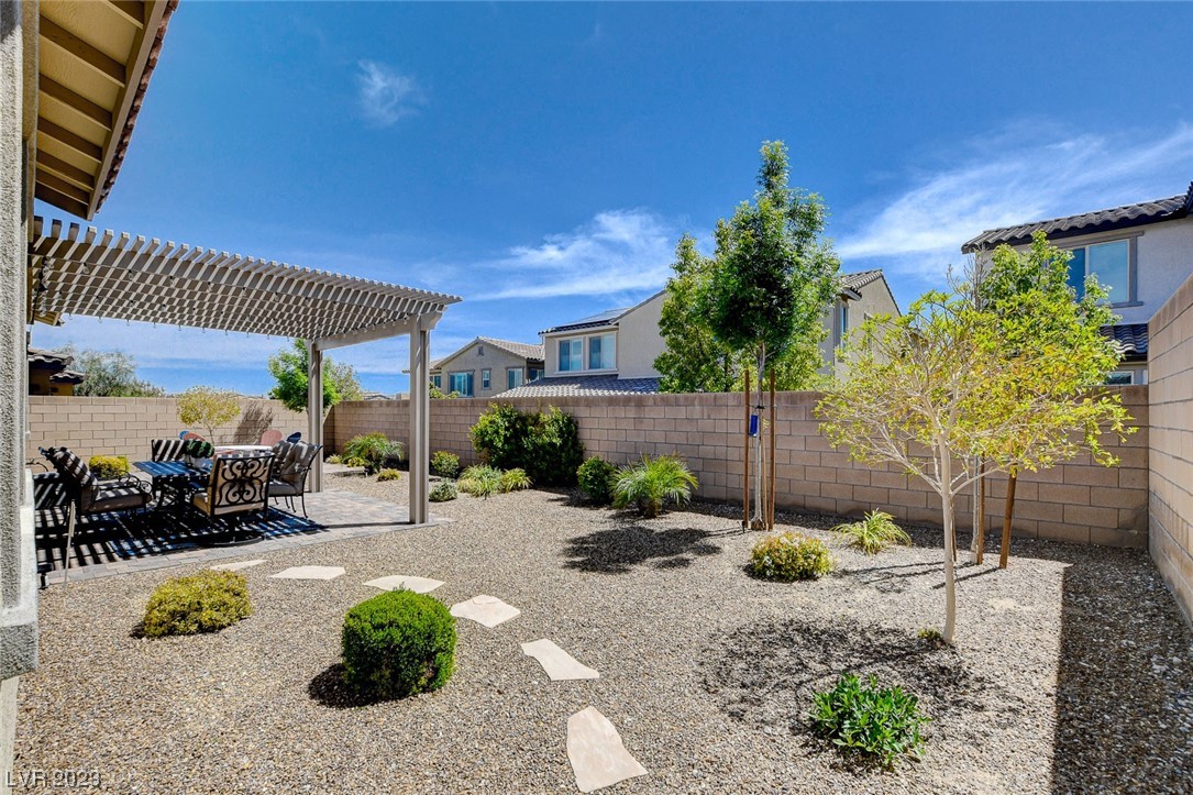 9947 Bighorn Bellows Avenue