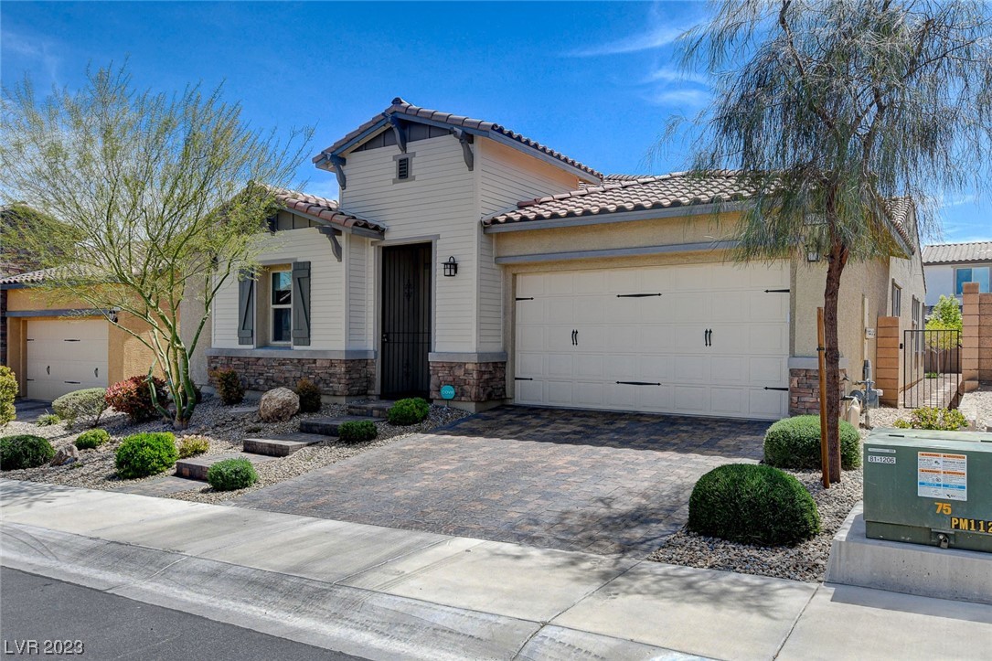 9947 Bighorn Bellows Avenue