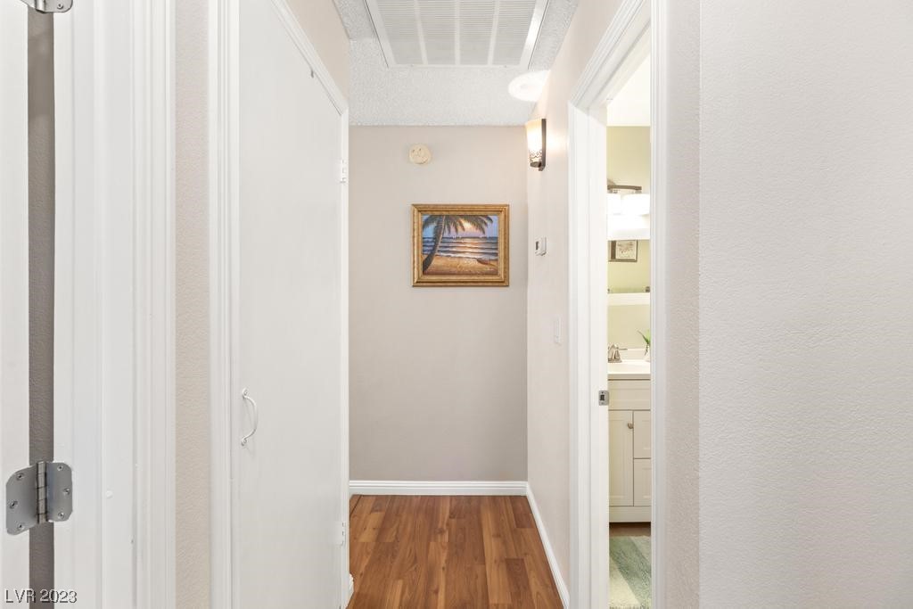 1109 Willow Tree Drive Unit: C