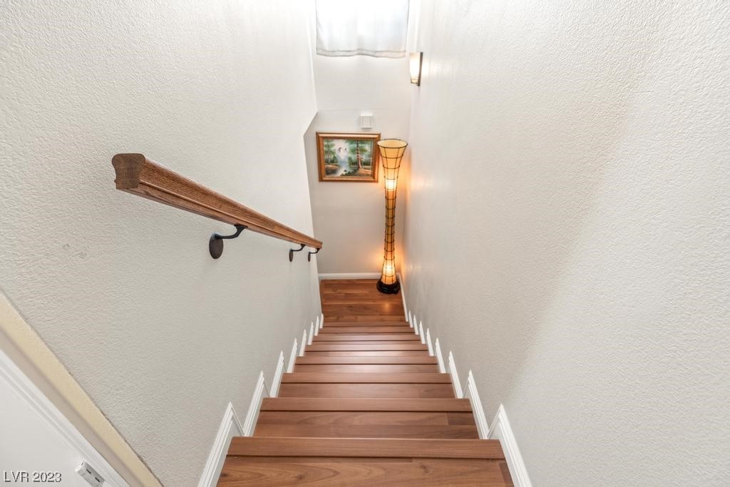 1109 Willow Tree Drive Unit: C