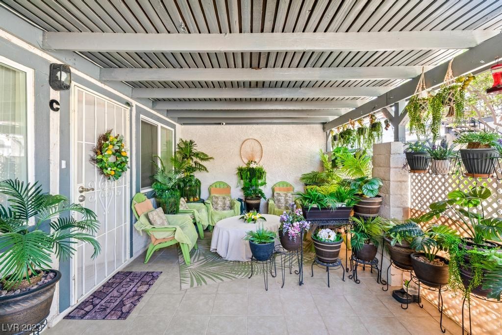 1109 Willow Tree Drive Unit: C