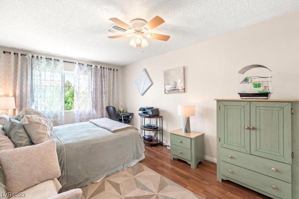 1109 Willow Tree Drive Unit: C