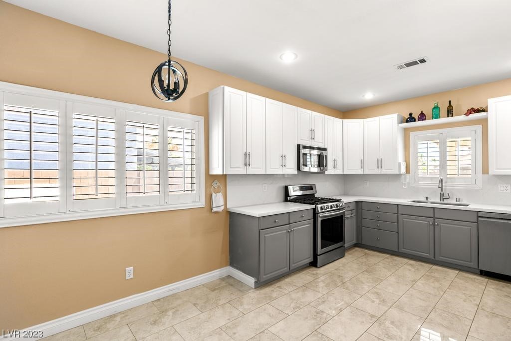 6113 Cove Cahill Court