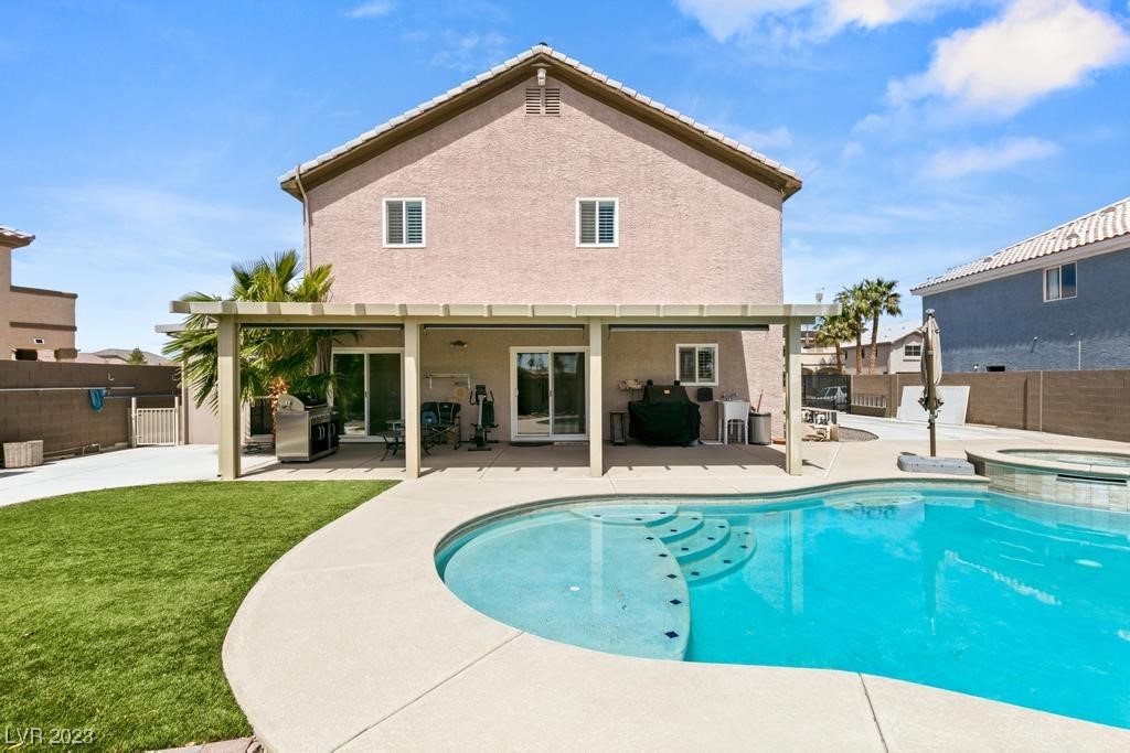 6113 Cove Cahill Court