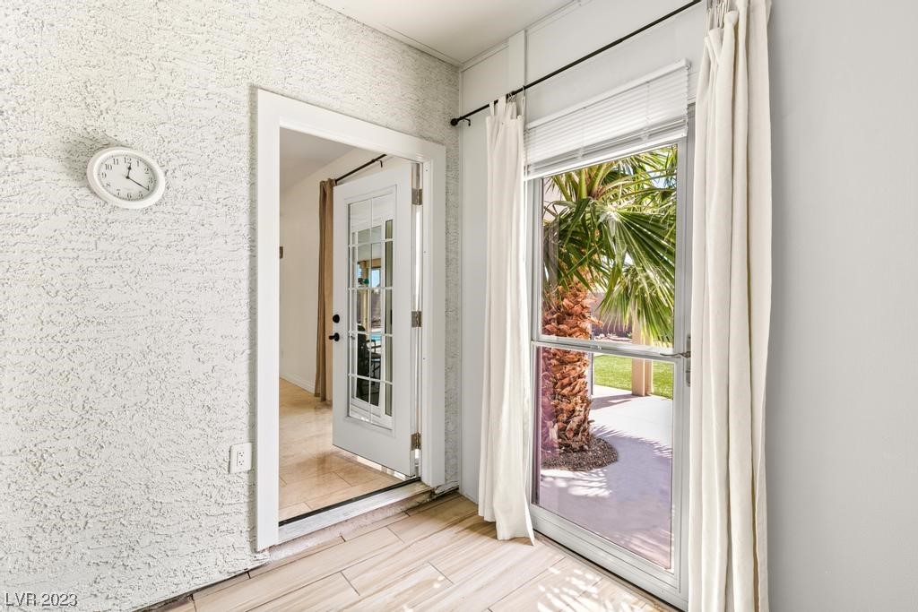 6113 Cove Cahill Court
