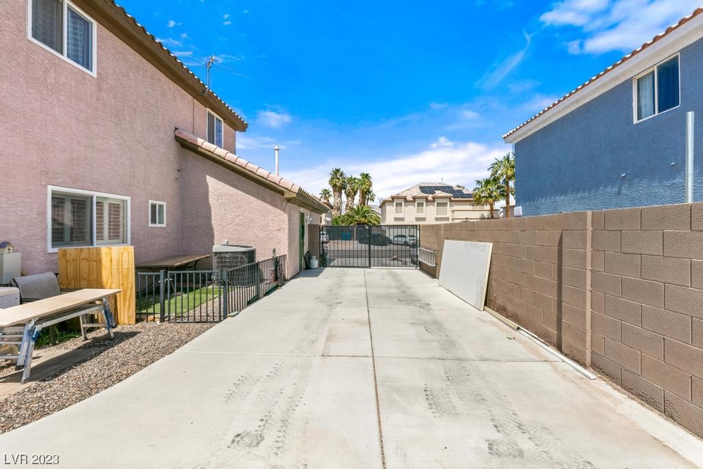 6113 Cove Cahill Court