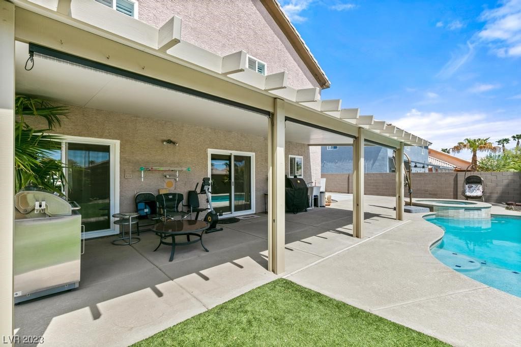 6113 Cove Cahill Court