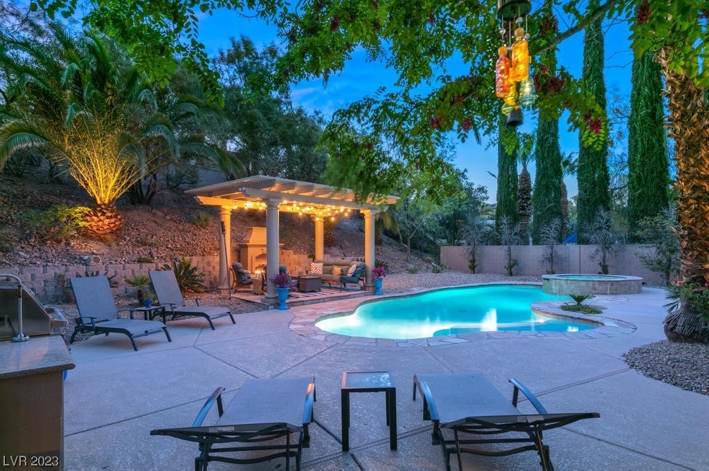 1401 Saintsbury Drive