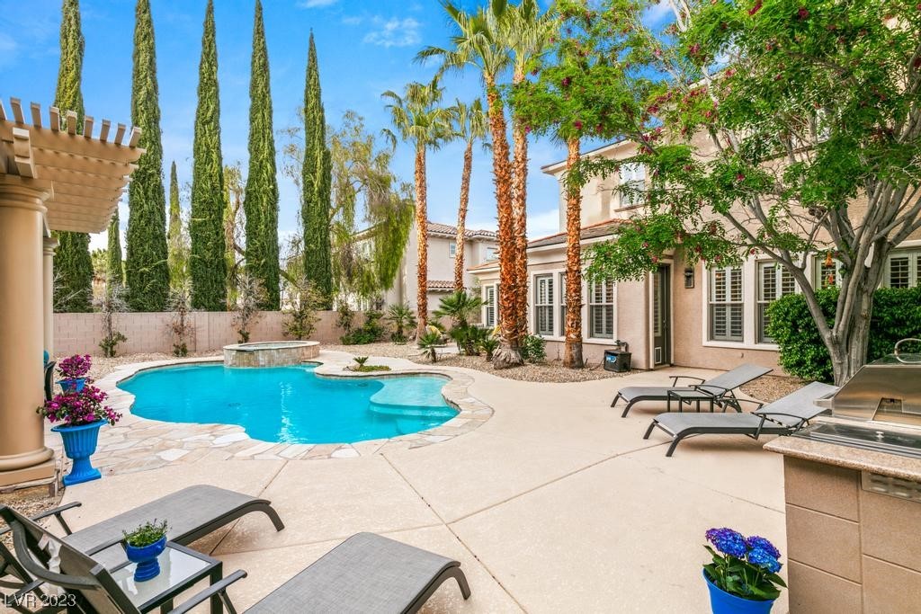 1401 Saintsbury Drive