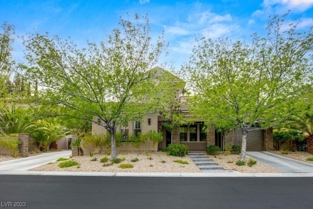 1401 Saintsbury Drive