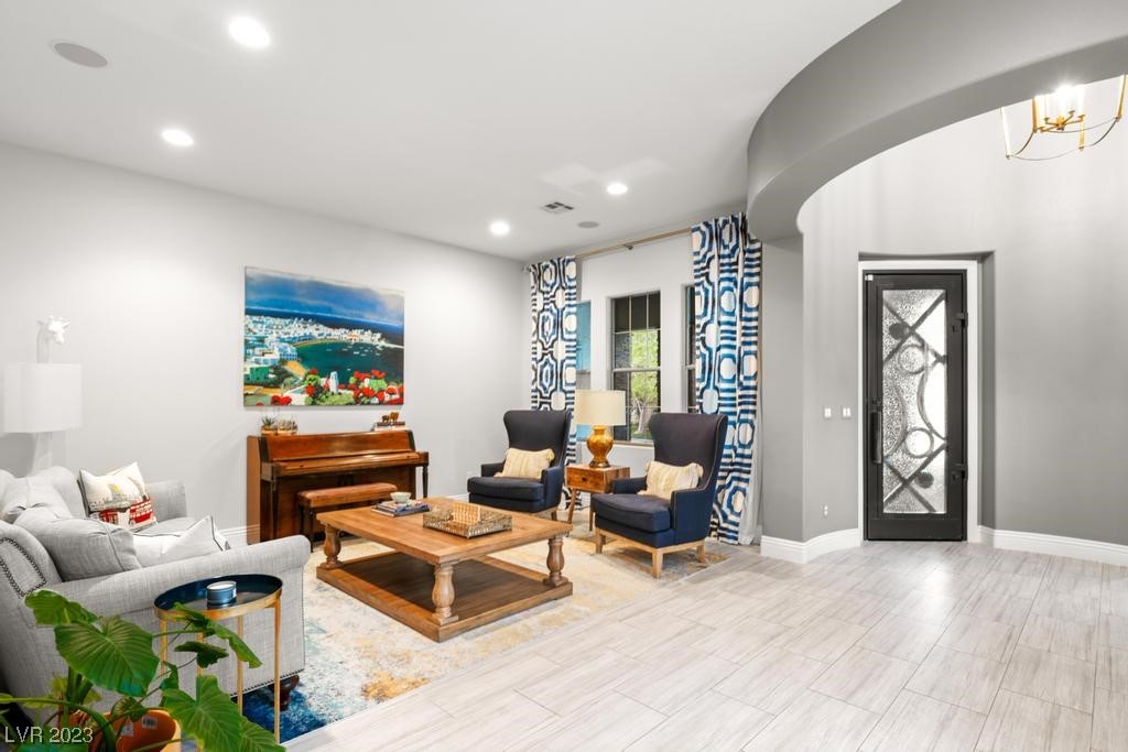 1401 Saintsbury Drive