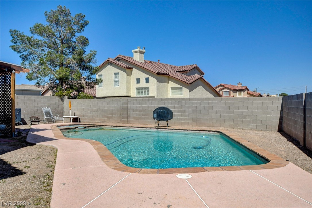 1300 Claim Jumper Drive
