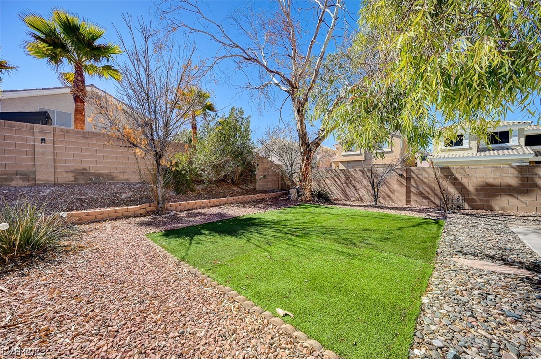 9257 Prairie Aster Place