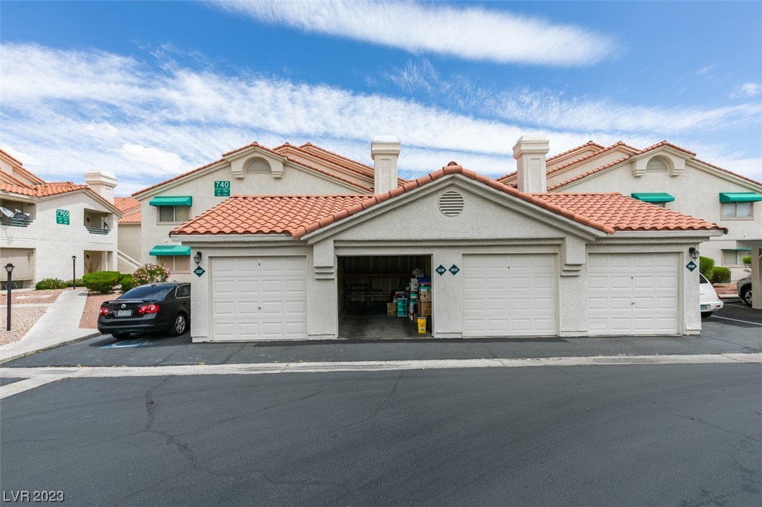 7904 Fossil Creek Lane Unit: 102