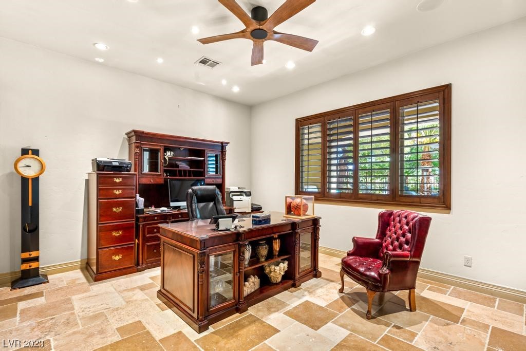 10838 Willow Heights Drive