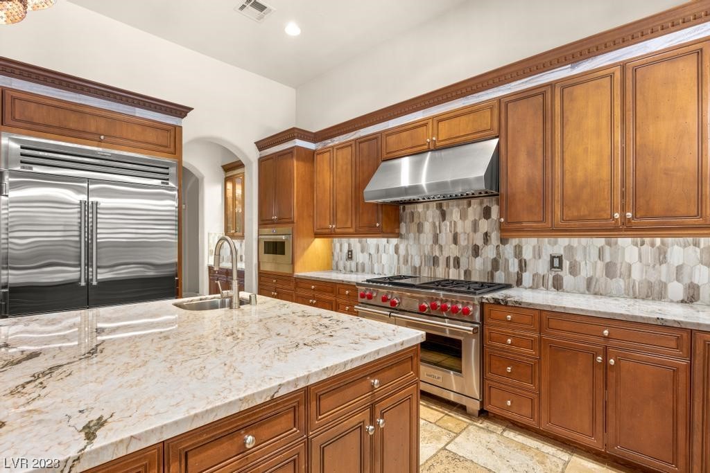 10838 Willow Heights Drive