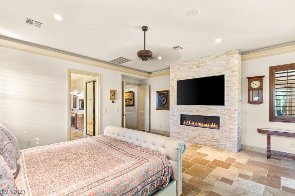 10838 Willow Heights Drive