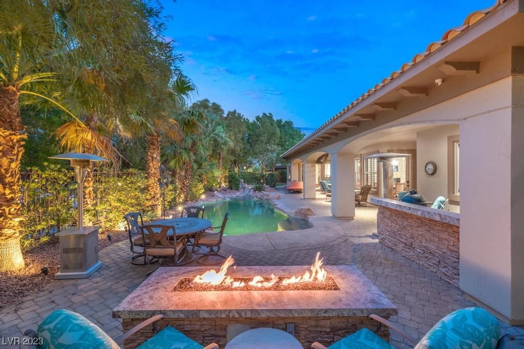 10838 Willow Heights Drive