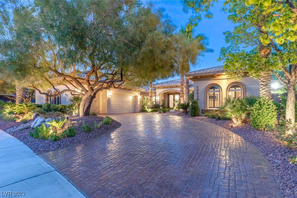 10838 Willow Heights Drive