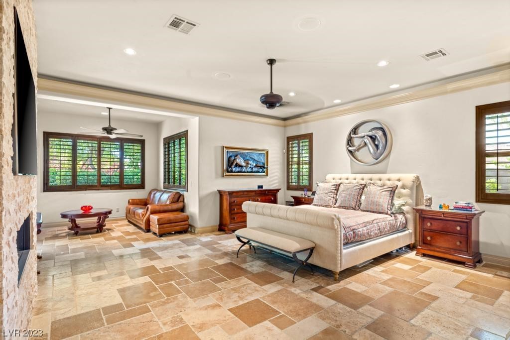 10838 Willow Heights Drive