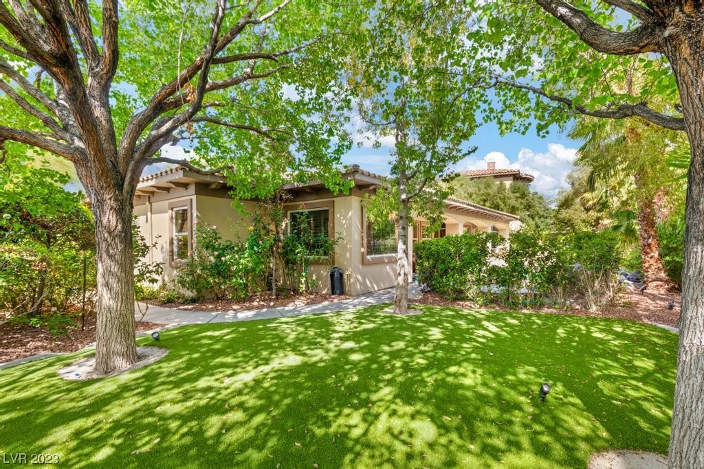 10838 Willow Heights Drive