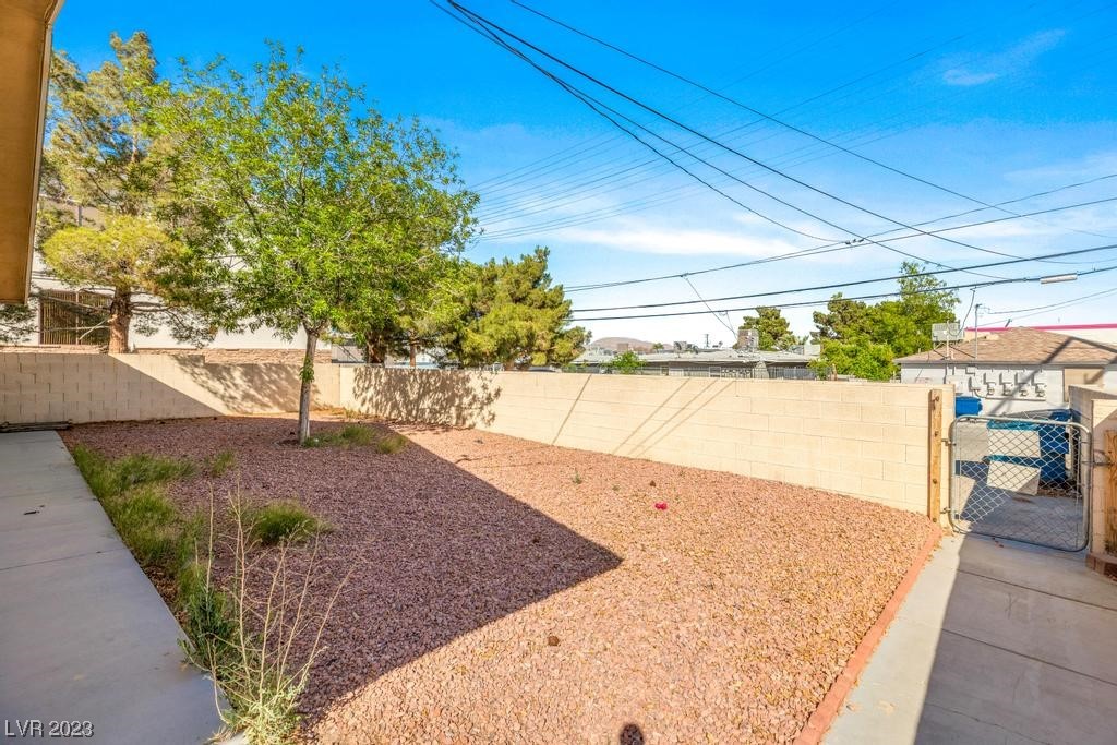 615 S 10th Street
