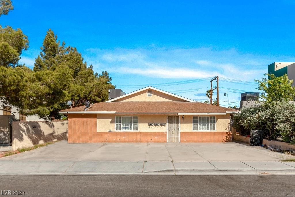 615 S 10th Street