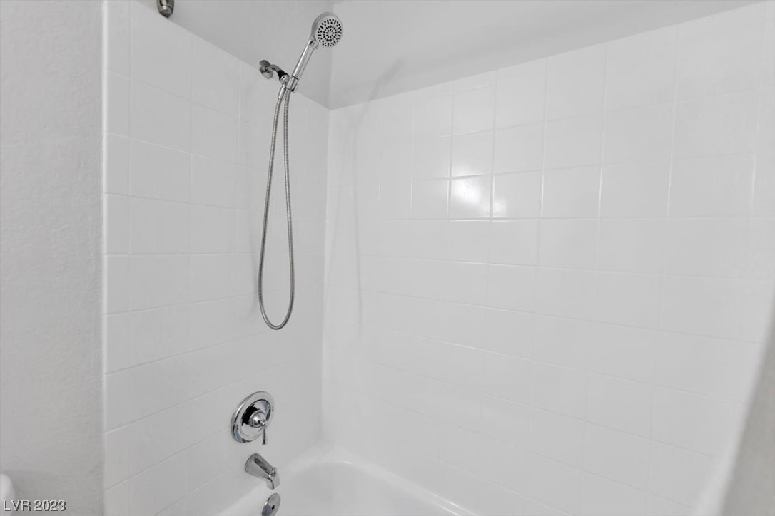 7885 W Flamingo Road Unit: 1011